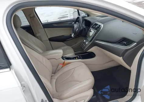 2018 Lincoln Mkc Reserve z USA, uszkodzony, nr VIN 5LMCJ3C96JUL00778